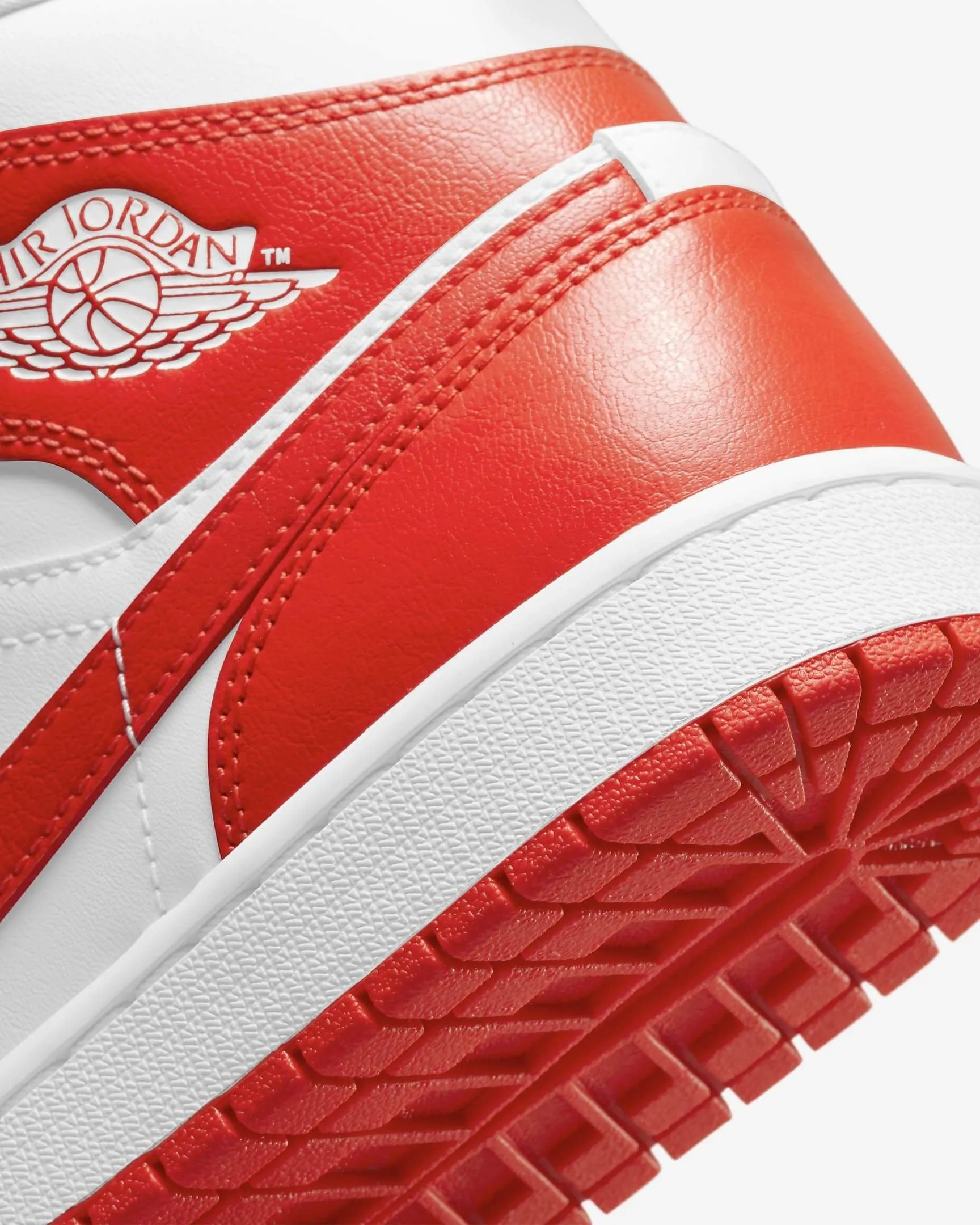 Air Jordan 1 Mid "Syracuse" (White/Habanero Red)(BQ6472-116)
