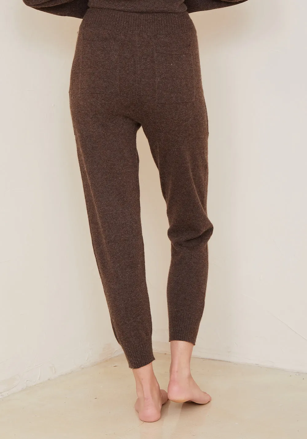 Bella Dahl - Pocket Jogger in Heather Chocolate