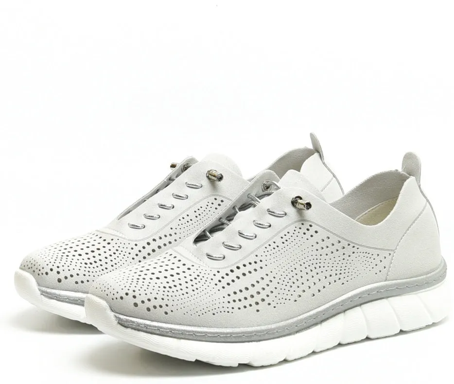BONAVI 12W9-15 Sneakers/Shoes