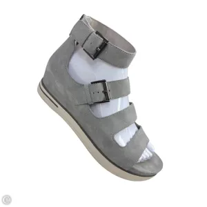 Sandals Flats By Eileen Fisher In Grey, Size: 8
