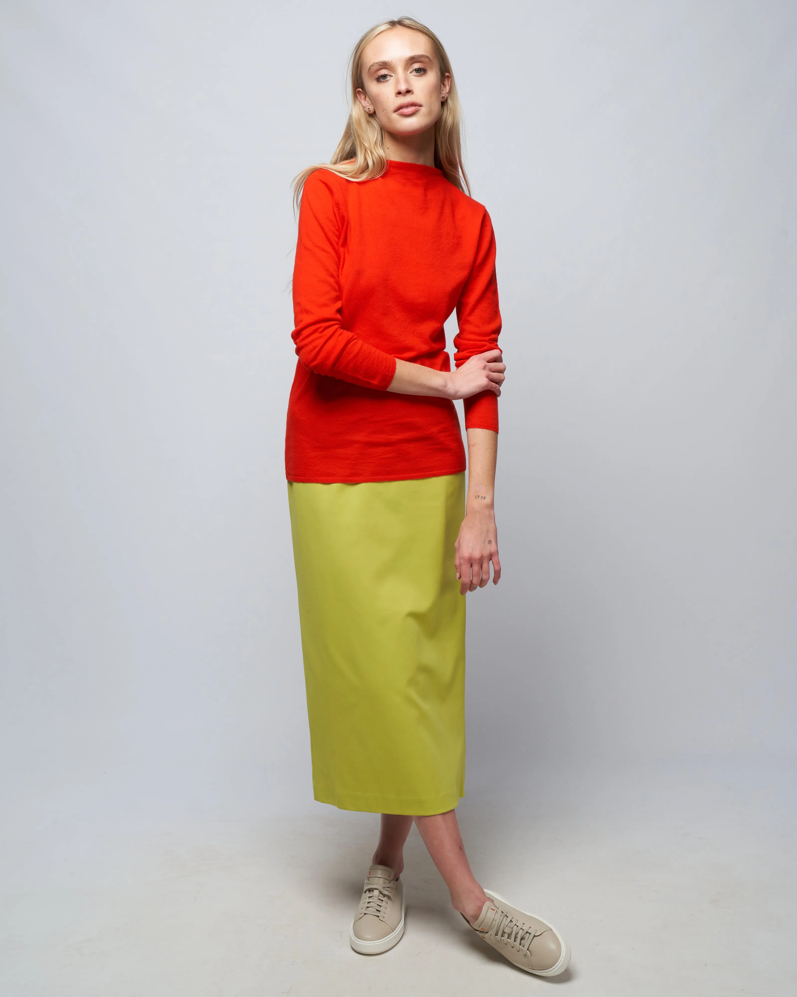 skinlike mercerized wool soft sheer pullover - red