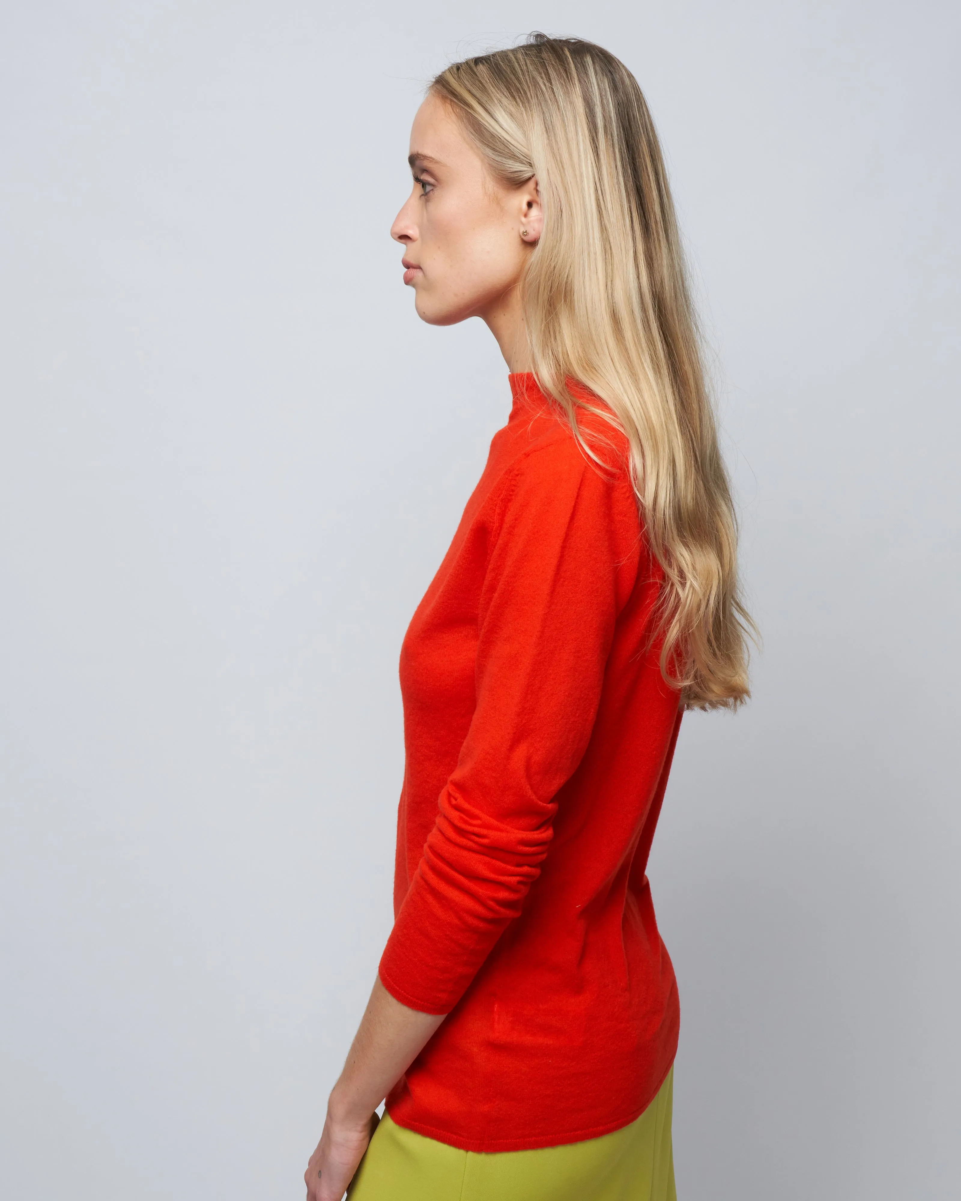 skinlike mercerized wool soft sheer pullover - red